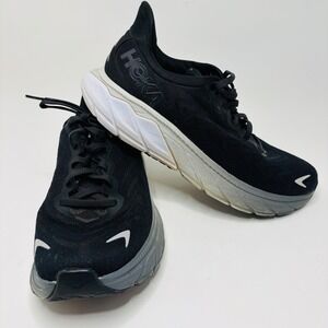 Hoka Arahi 6 Womens Running Shoes Black White BWHT Size 9 B Gym Sneakers 1123195